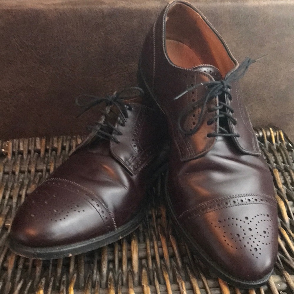 Allen Edmonds Sanford Burgundy Shoes size 10.5 EEE